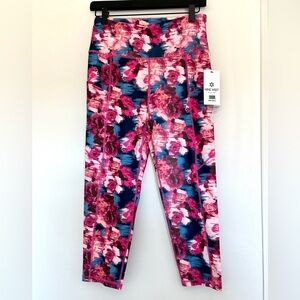 NWT Nine West Active floral Capri leggings size M